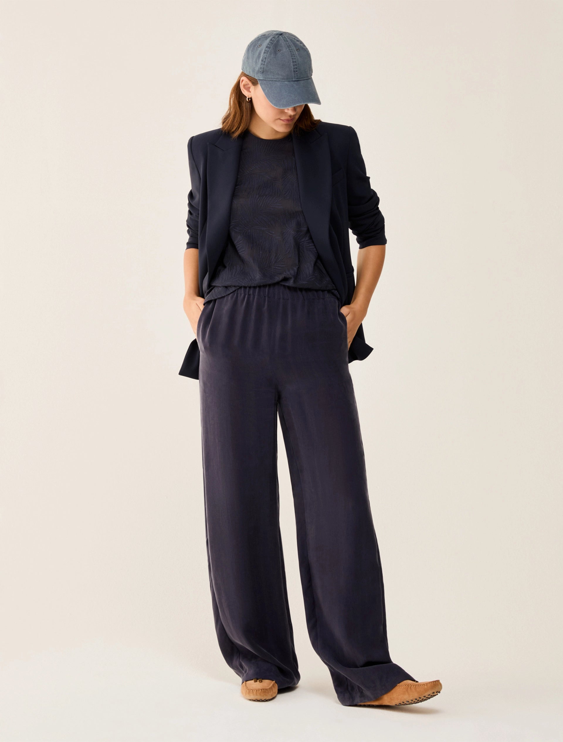 PANTALÓN BUNDICI
