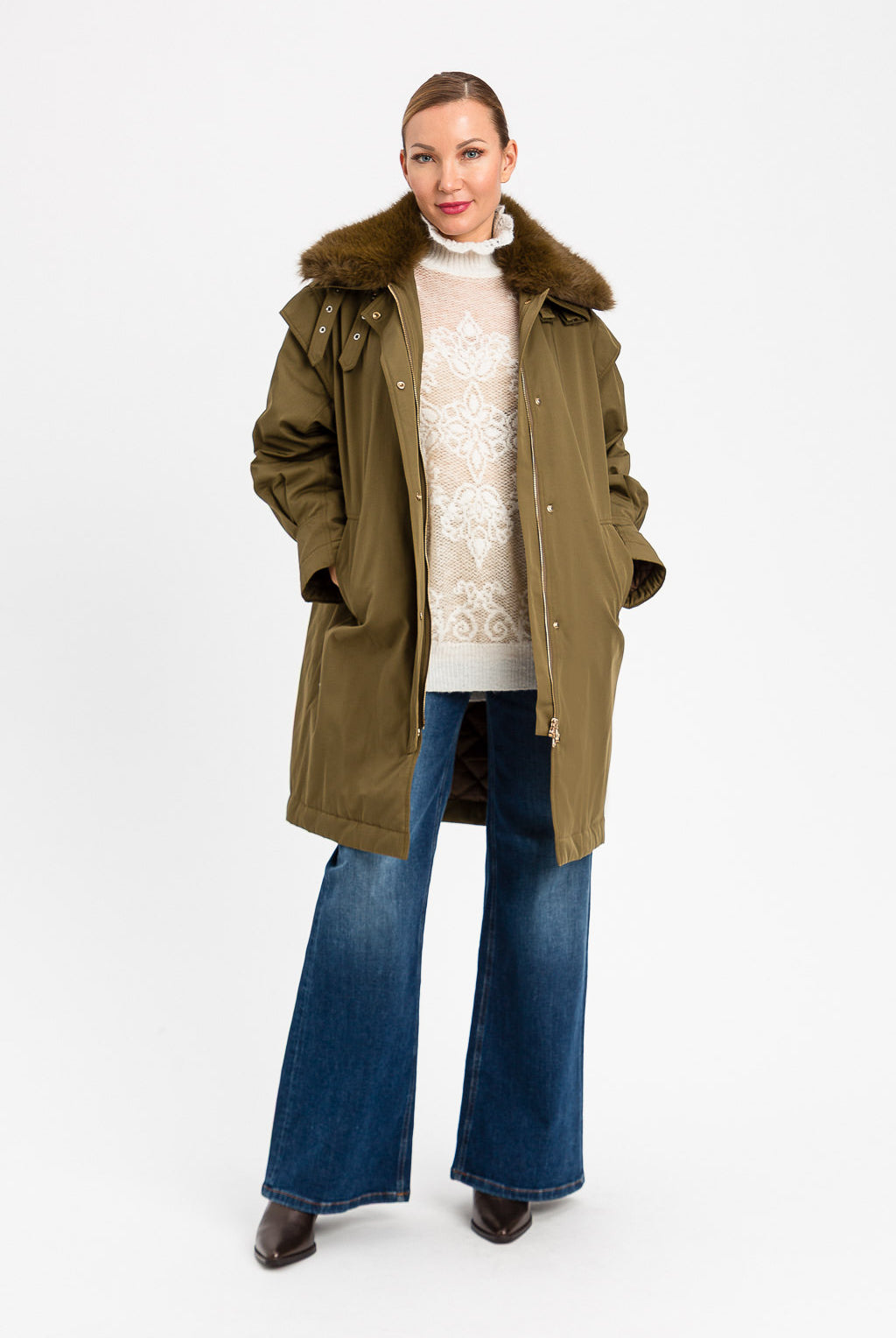 TRENCH PELO CUELLO