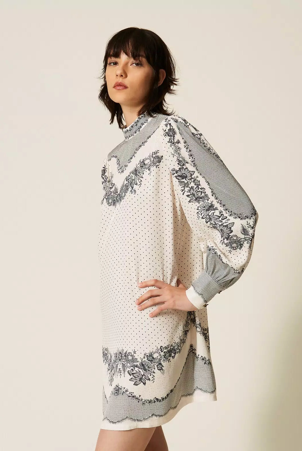 VESTIDO FLORES LUNARES