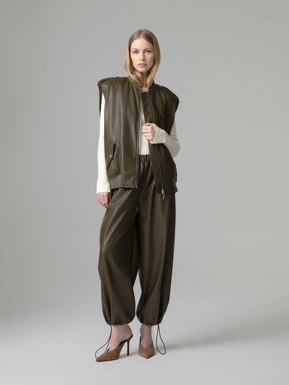 JOGGER ECOPIEL