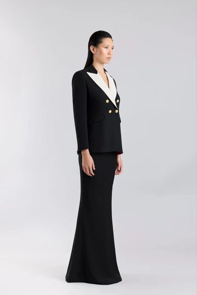 BLAZER CRUZADA NEGRO ICONIC CODE 01