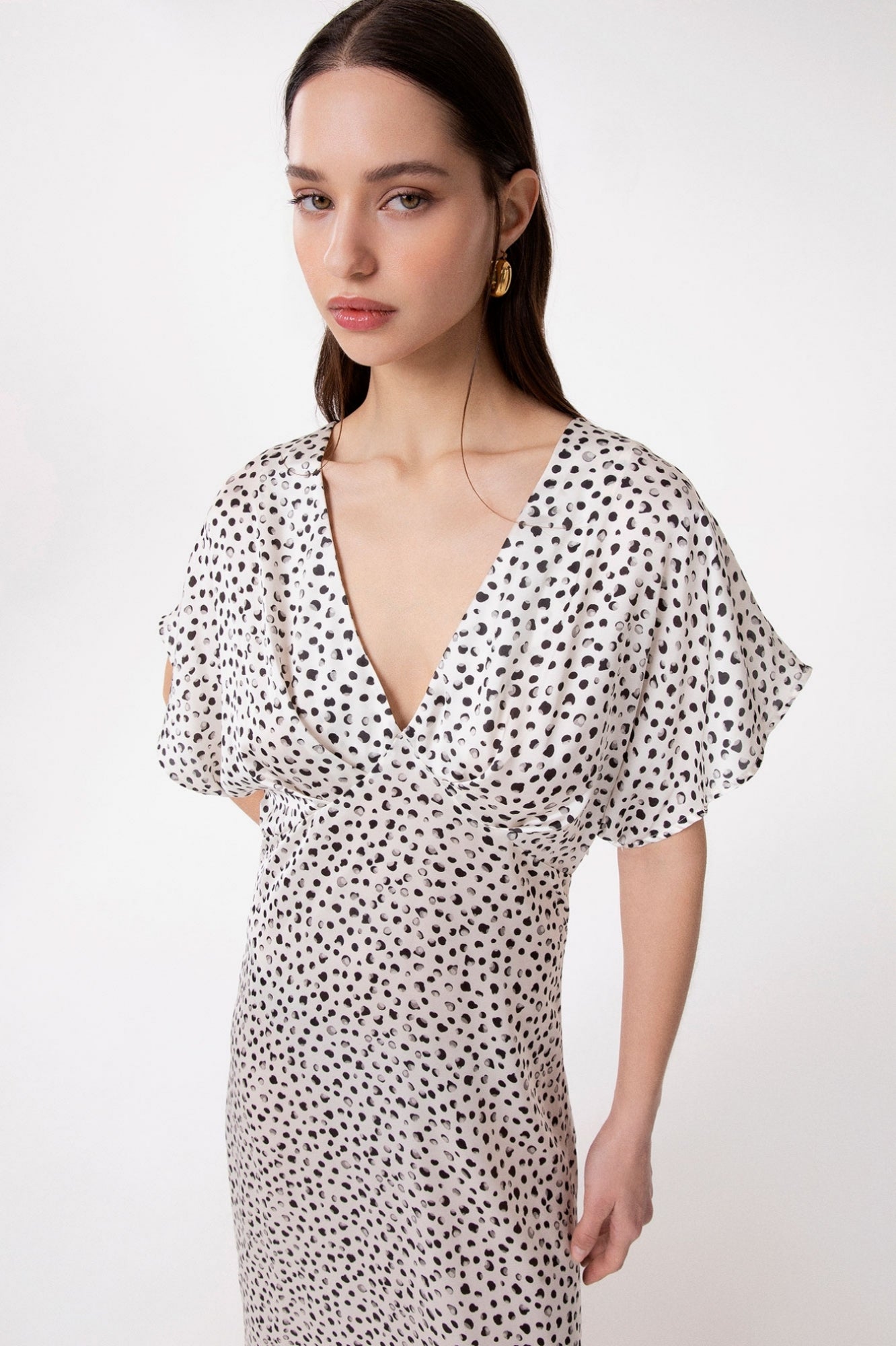 VESTIDO LUNARES
