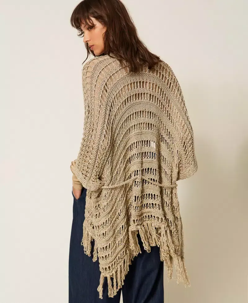 PONCHO CALADO