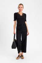 PANTALÓN NEGRO GOMA