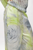 PANTALÓN FLORES A