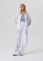 PANTALÓN BORDADO