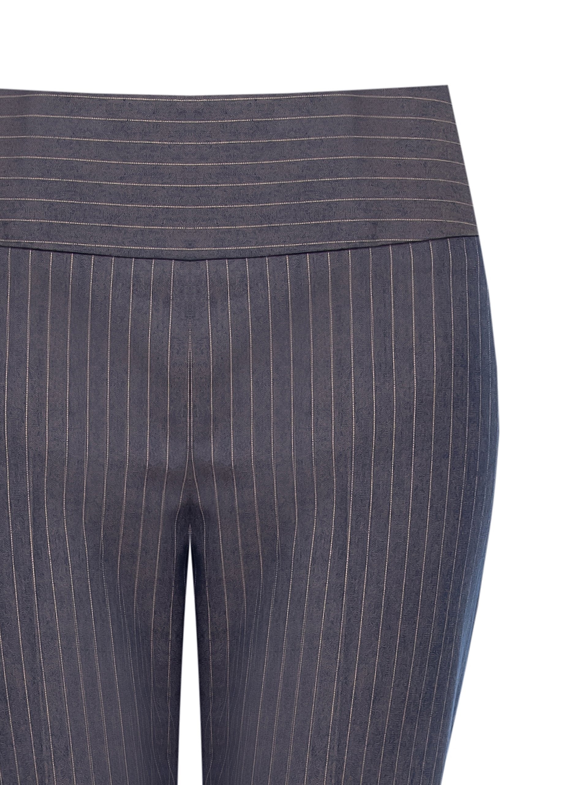 PANTALÓN DIPLOMÁTICO
