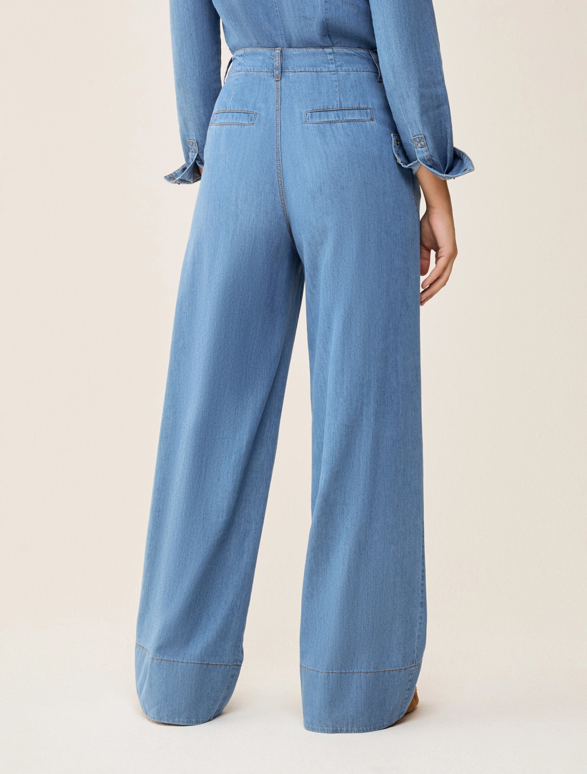 JEANS COMMA