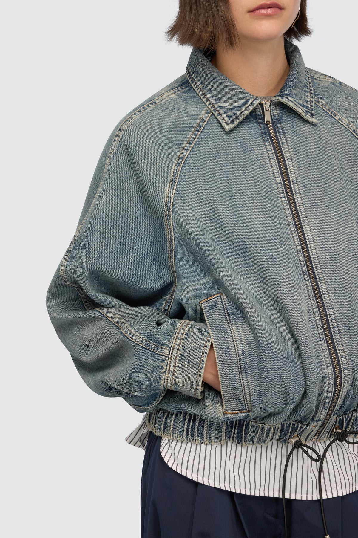 BOMBER JEAN