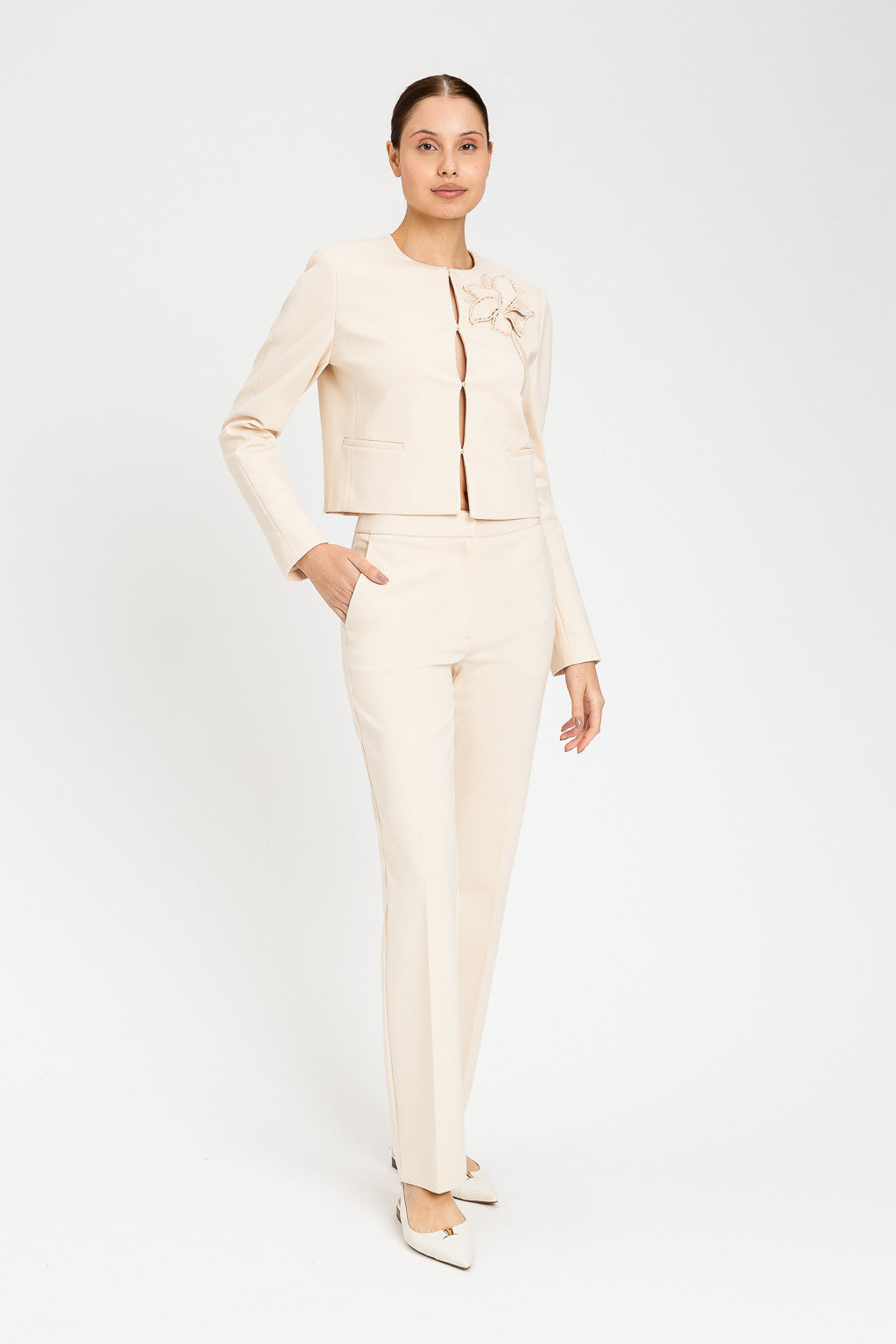 PANTALÓN VESTIR BEIGE