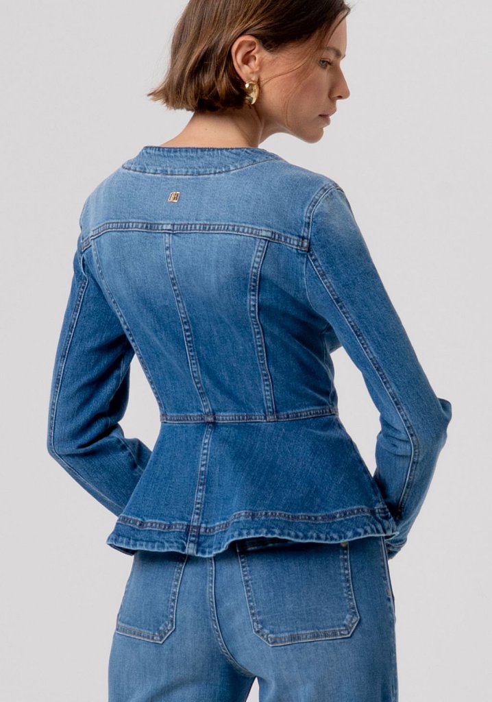 CAZADORA VAQUERA CHANEL