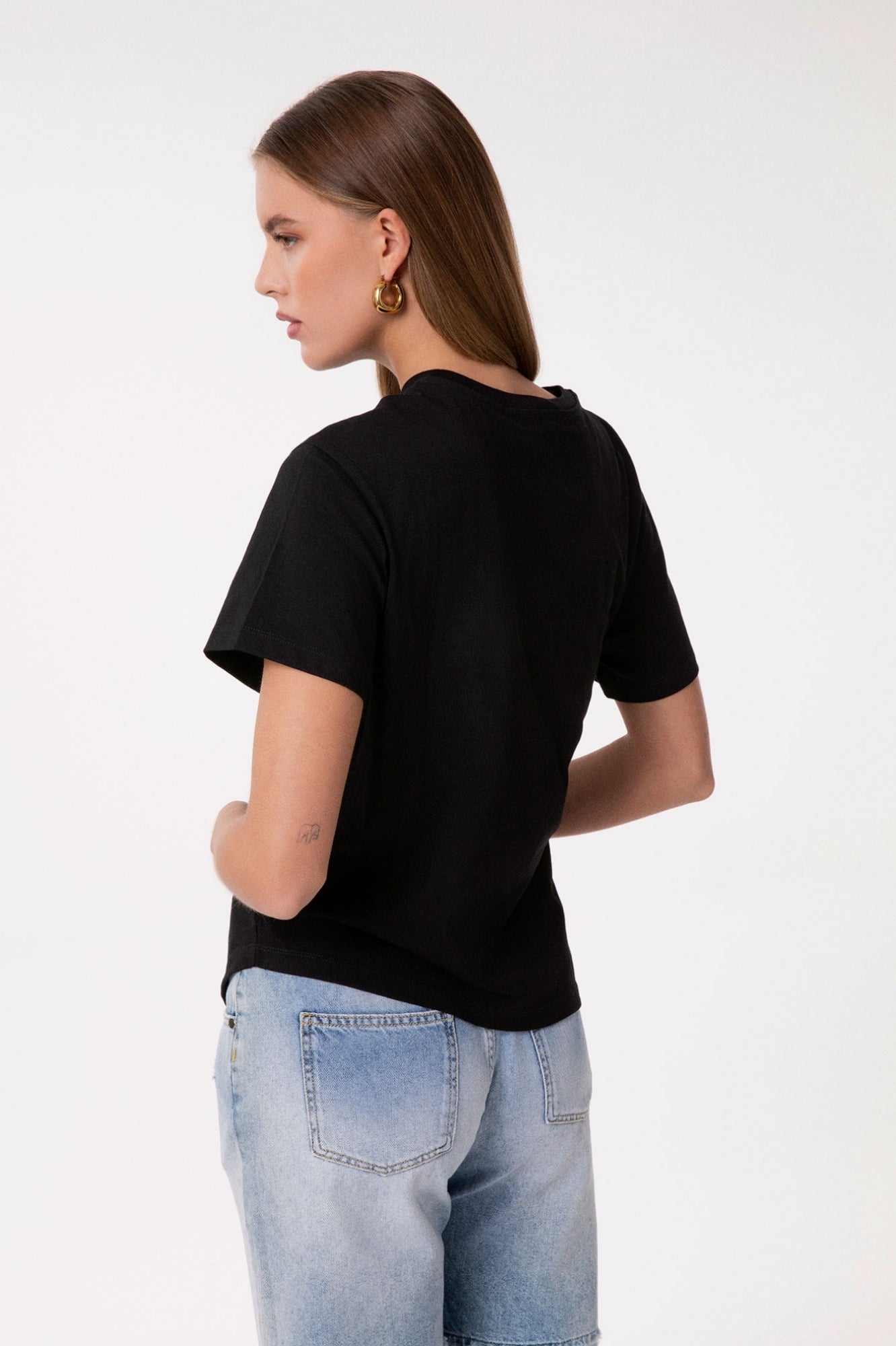 CAMISETA ASIMÉTRICA