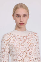 JERSEY BORDADO FLORES