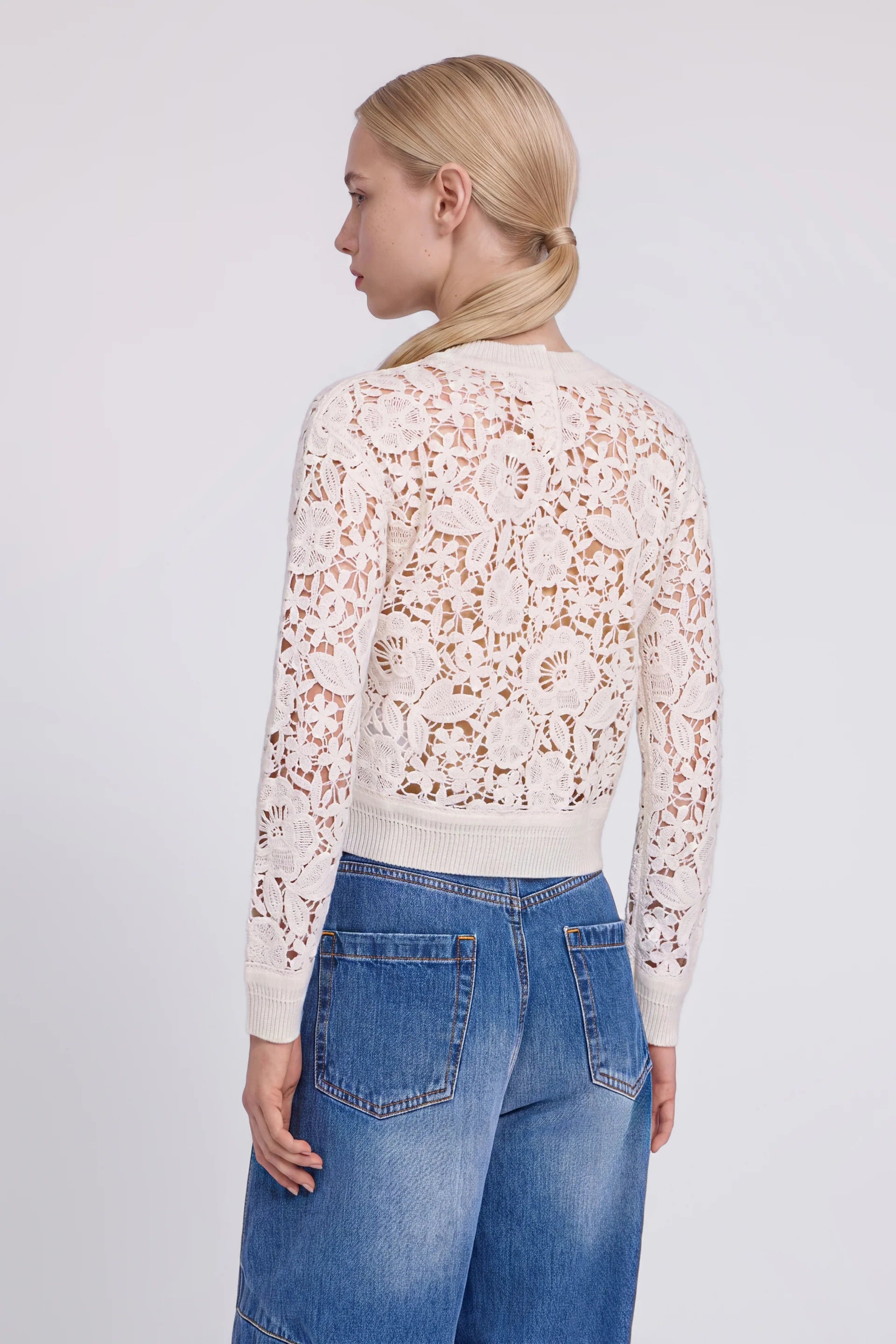 JERSEY BORDADO FLORES