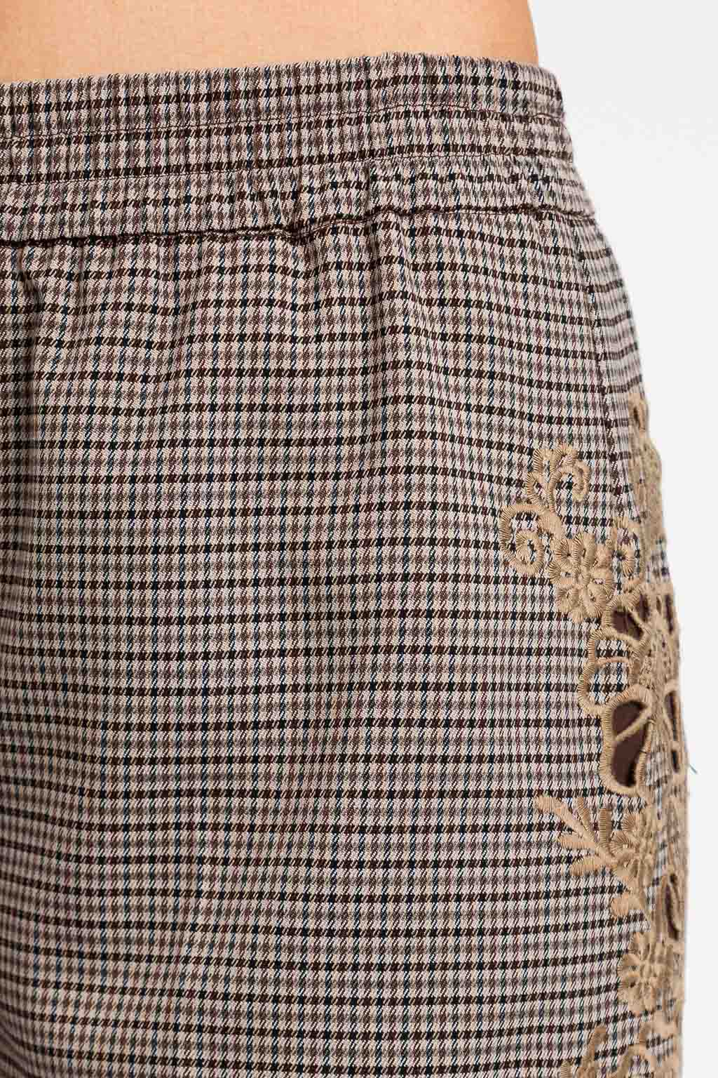PANTALÓN BORDADO