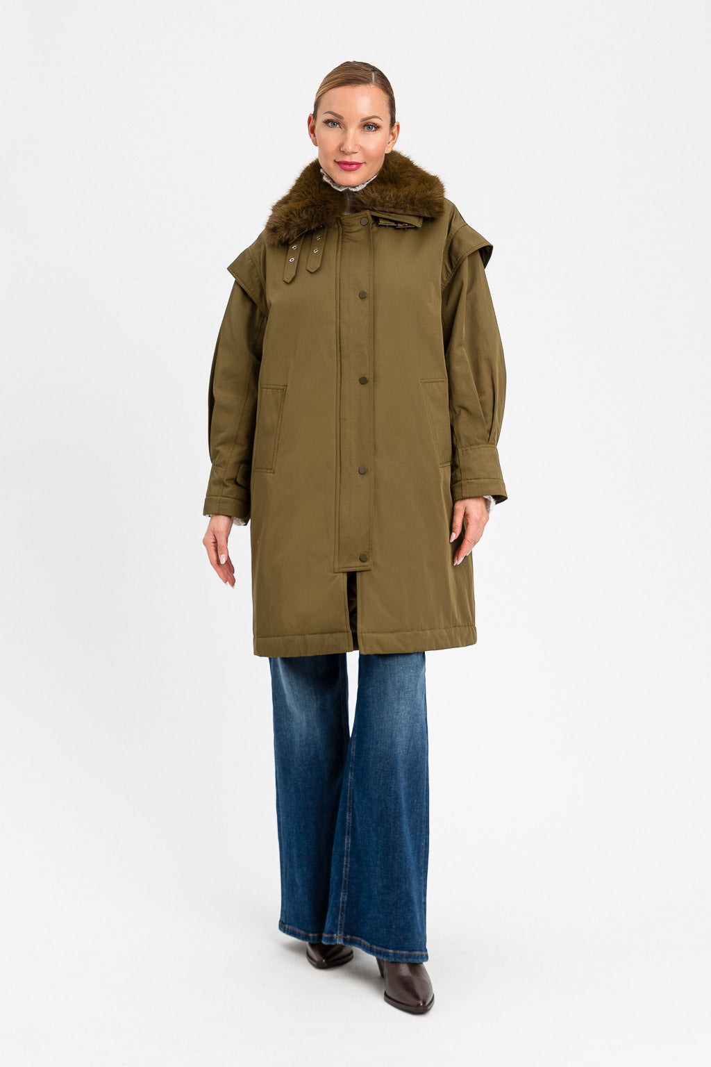 TRENCH PELO CUELLO