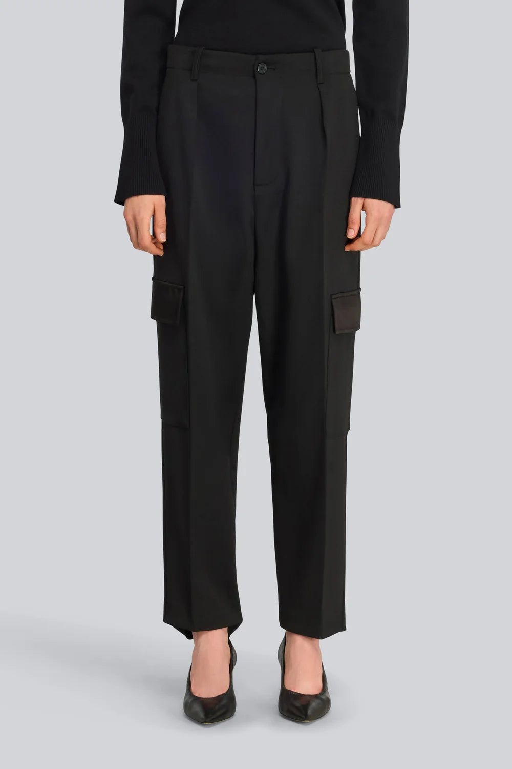 PANTALÓN BOLSILLO TRASERO