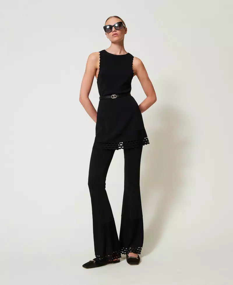 PANTALÓN BAJO BORDADO