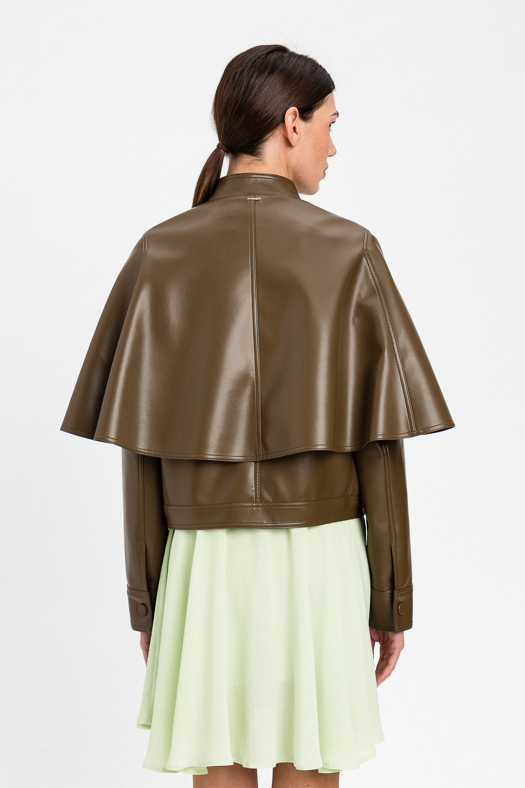 CAZADORA CAPA
