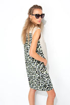 VESTIDO BOSILLOS