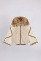 CAZADORA PELO CUELLO BORDADA