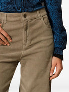PANTALON MICROPANA