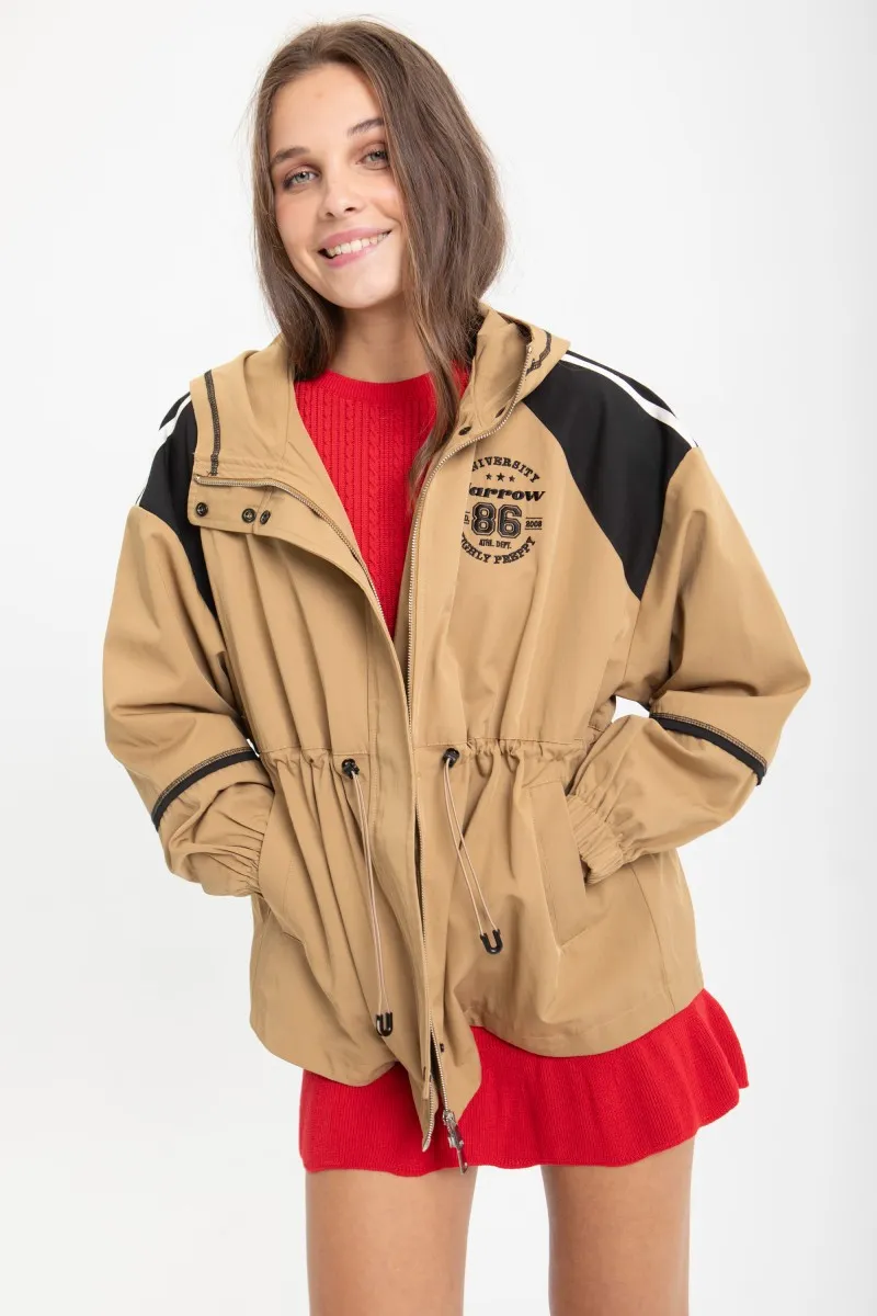 CAZADORA DEPORTIVA