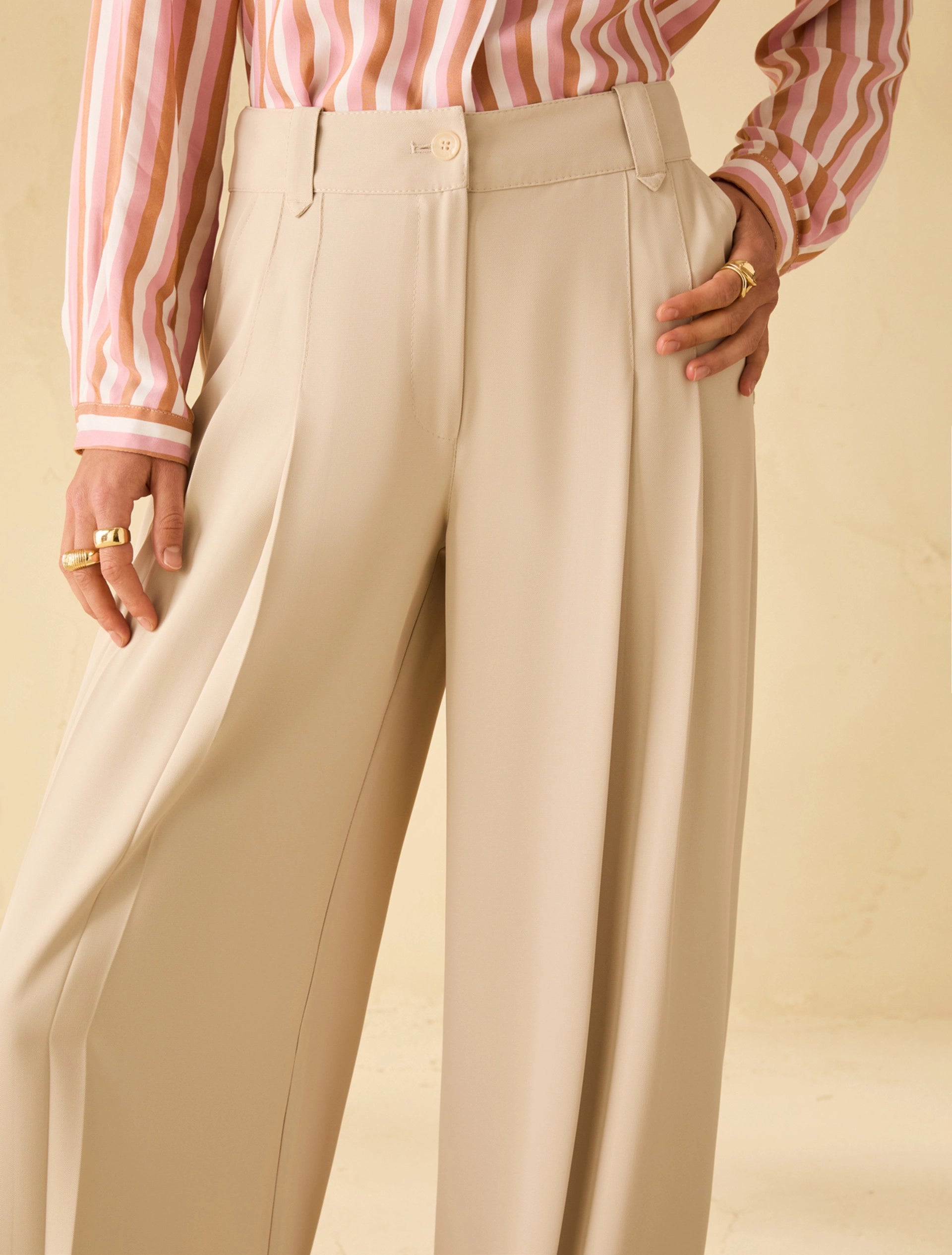 PANTALÓN FARFALLA