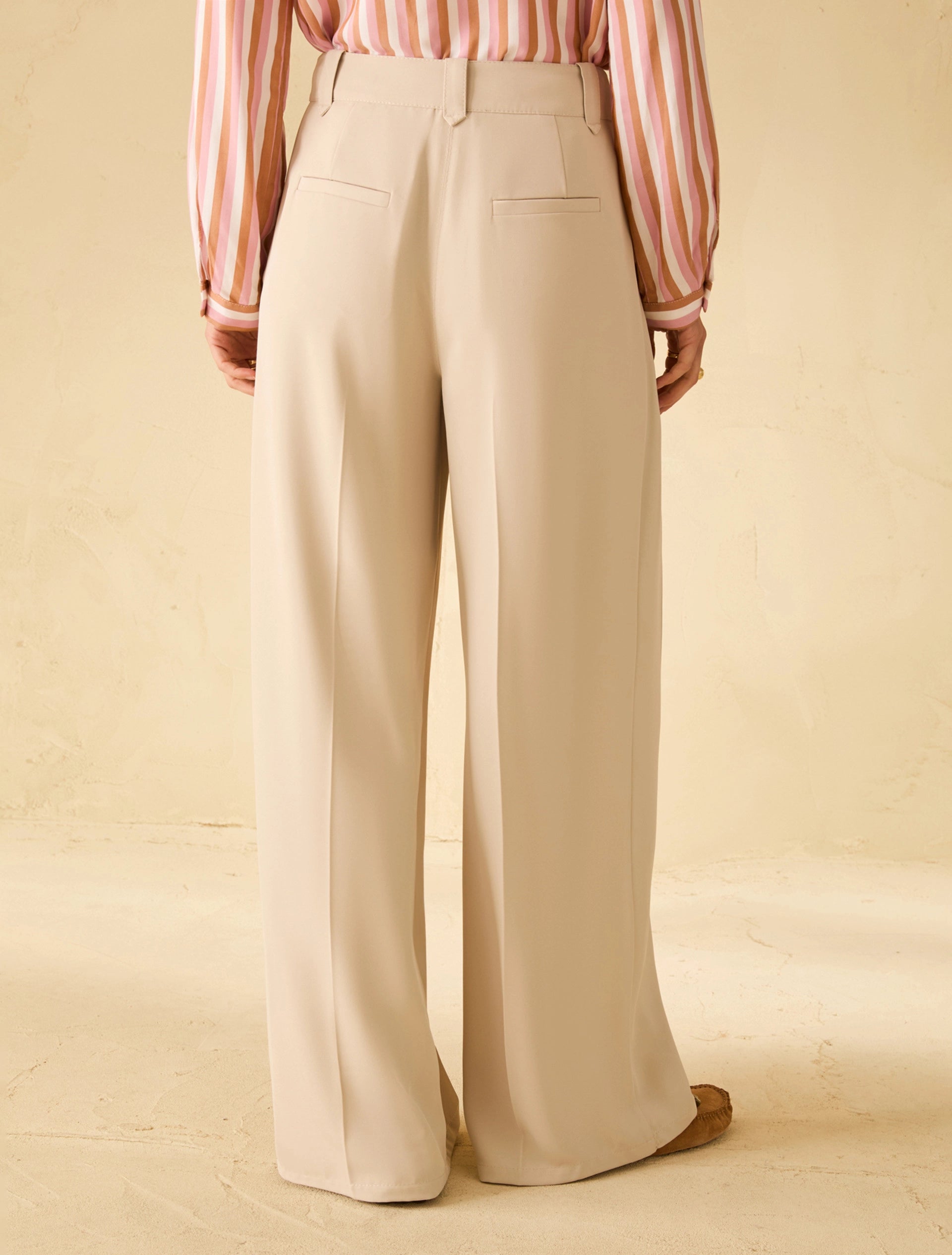 PANTALÓN FARFALLA