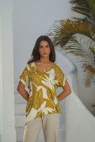 CAMISETA HOJAS