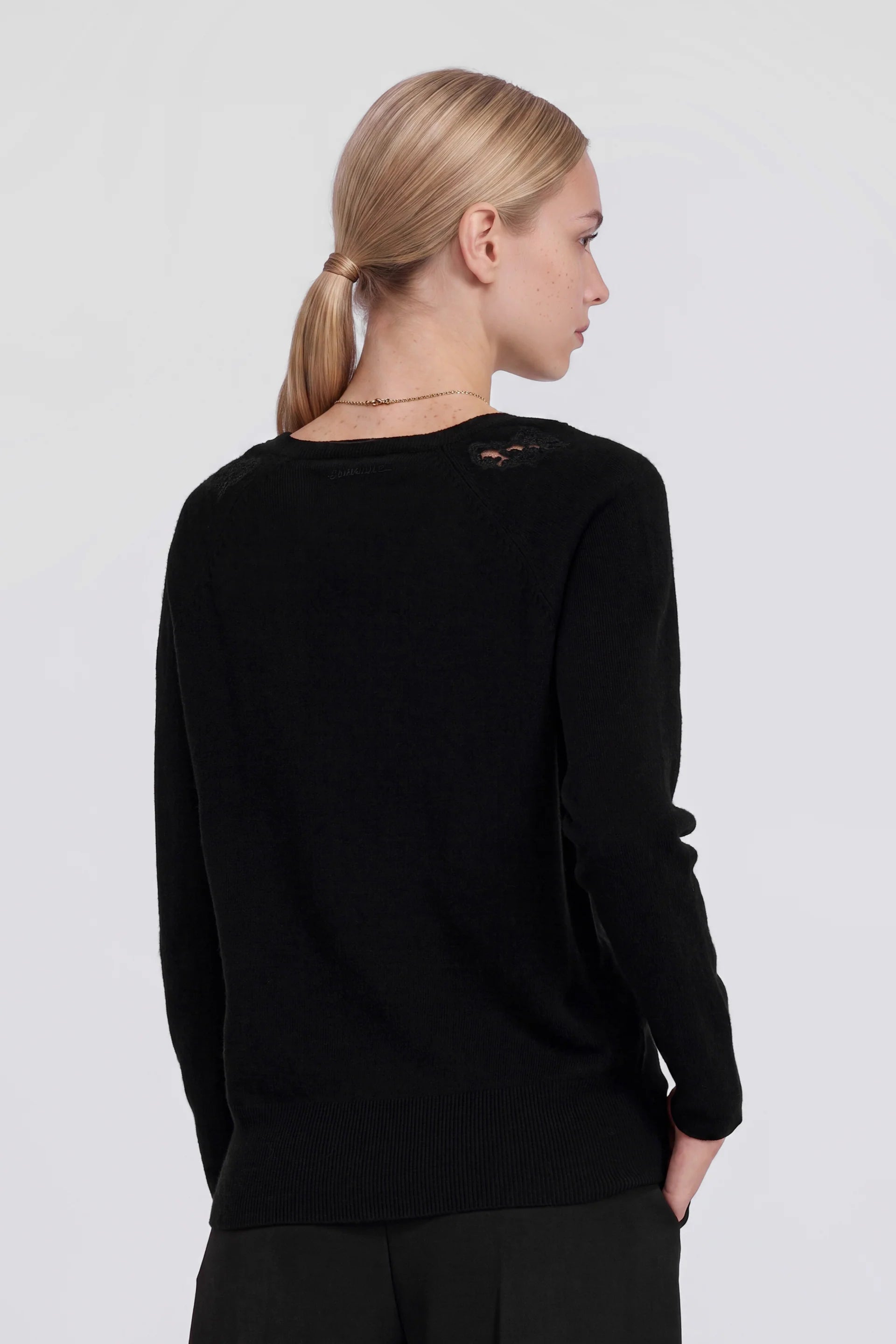 JERSEY CUELLO V CON ENCAJE