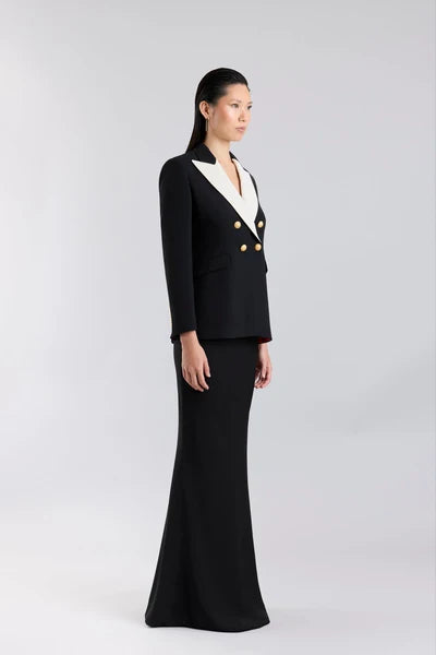 BLAZER CRUZADA NEGRO ICONIC CODE 01